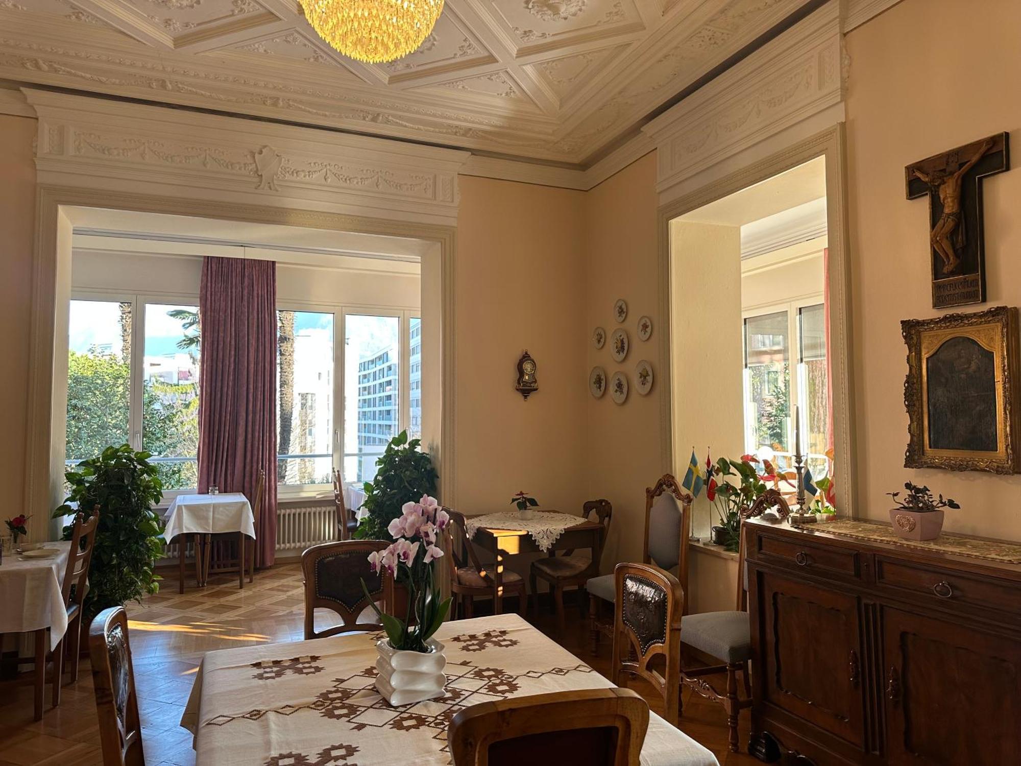 Hotel Casa Santa Birgitta Lugano Esterno foto