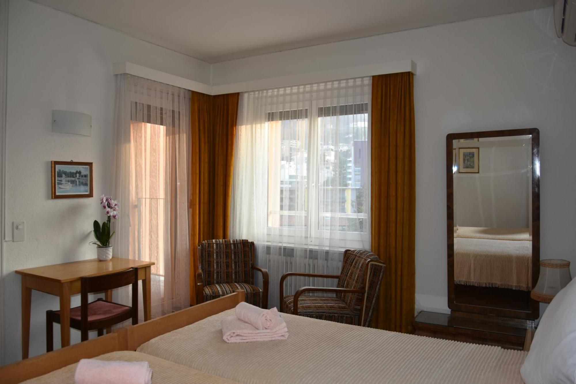 Hotel Casa Santa Birgitta Lugano Esterno foto