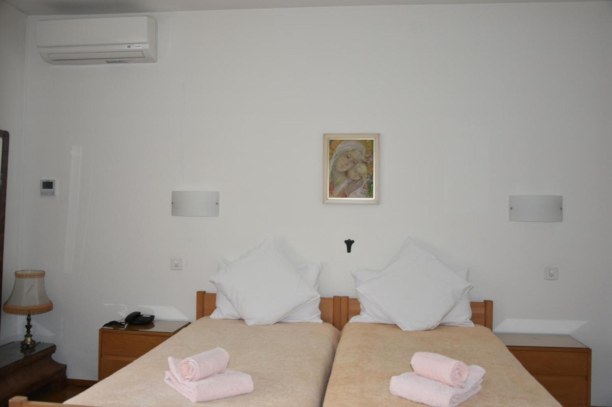 Hotel Casa Santa Birgitta Lugano Esterno foto