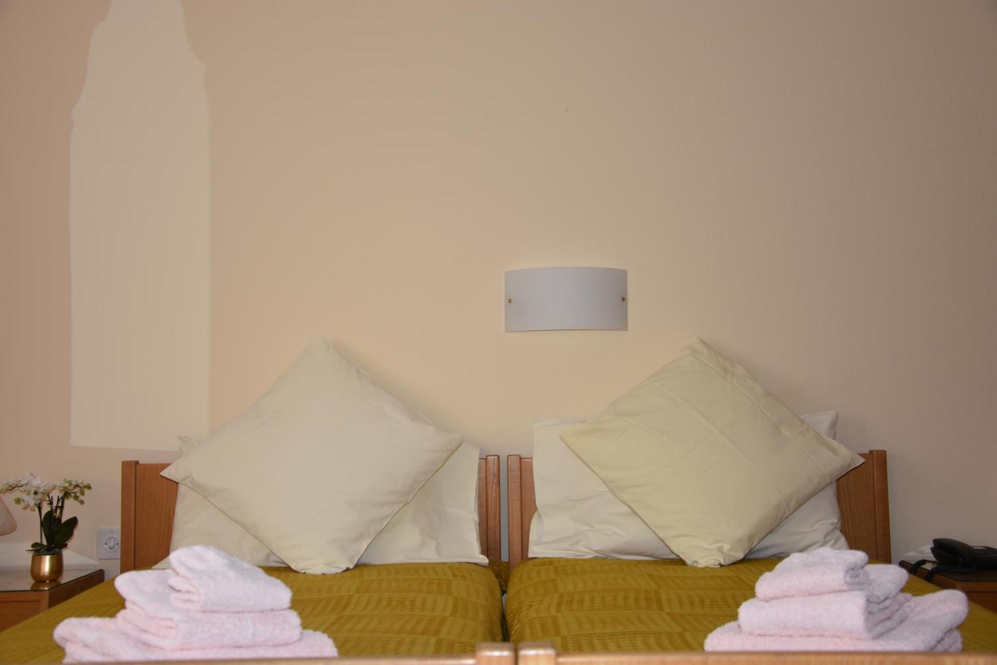 Hotel Casa Santa Birgitta Lugano Esterno foto